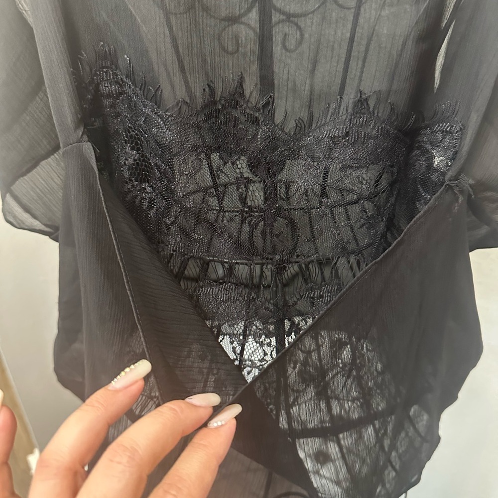Jessica Simpson Black Sheer Ruffled Blouse - Picture 13 of 15